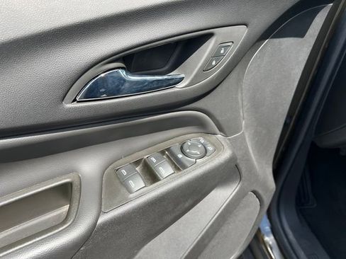 Certified 2023 Chevrolet Equinox LT FWD image 11