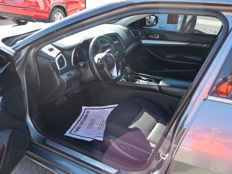 Used 2016 Nissan Maxima 3.5 S FWD image 17