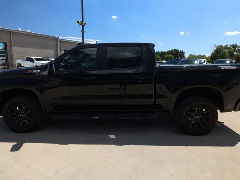 Used 2021 Chevrolet Silverado 1500 LT Trail Boss w/ Convenience Package II AWD/4WD image 8