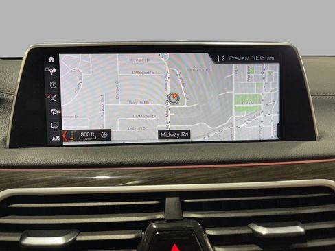 Used 2018 BMW 740i image 36