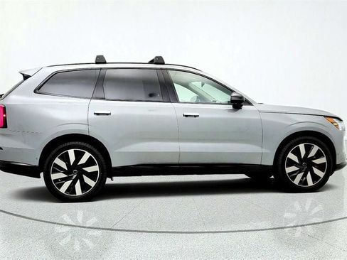 Used 2025 Volvo EX90 Ultra AWD/4WD image 4