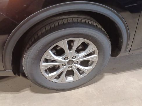 Used 2023 Ford Escape Active image 3