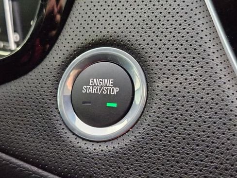 New 2025 Cadillac XT6 Luxury image 23