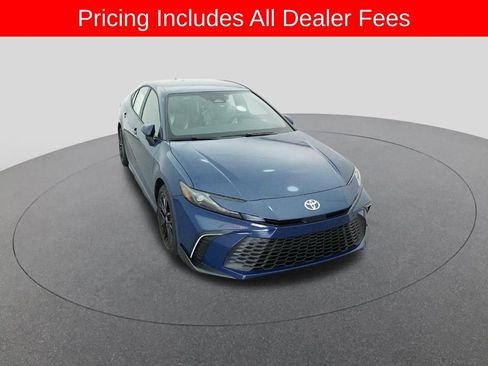 New 2026 Toyota Camry SE FWD image 14