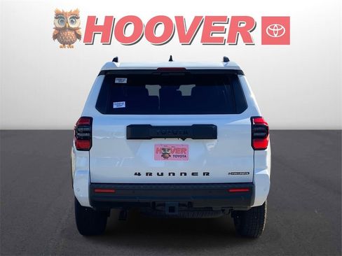 Used 2025 Toyota 4Runner TRD Off-Road image 3