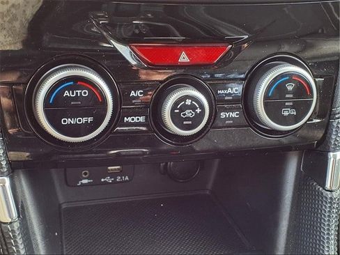 Used 2024 Subaru Forester Limited w/ POP Package 3 image 16