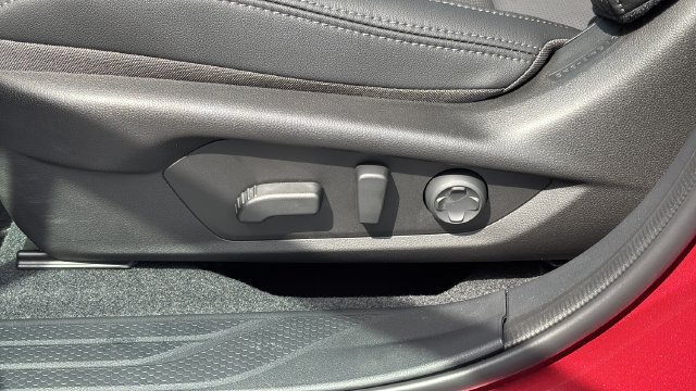 New 2026 Subaru Outback Touring AWD/4WD image 18