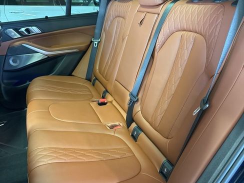 Used 2024 BMW X5 M60i AWD/4WD image 8