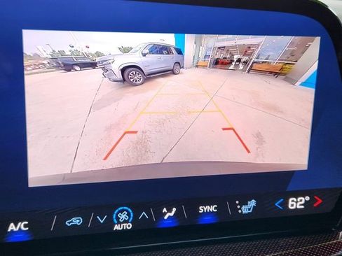 Certified 2025 Chevrolet Traverse Z71 AWD/4WD image 19