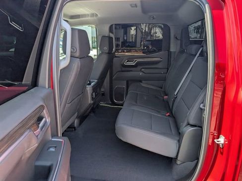 Used 2025 Chevrolet Silverado 1500 LT w/ Protection Package image 14