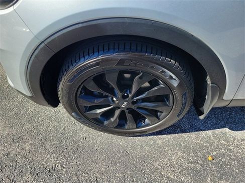 Used 2020 Kia Sorento LX image 5