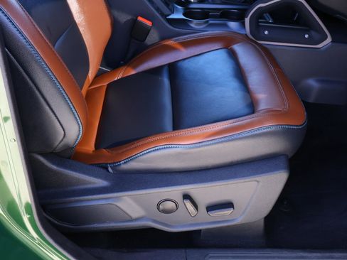 Used 2024 Ford Bronco Outer Banks image 18