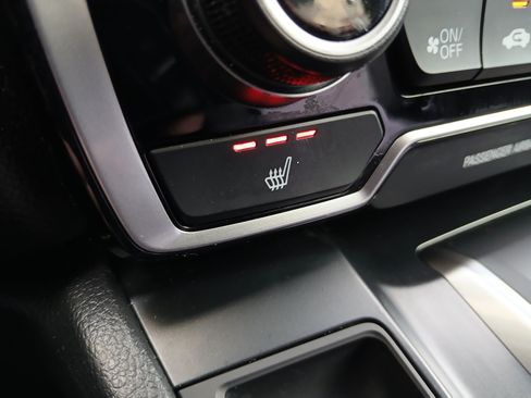 Used 2020 Honda CR-V EX image 16