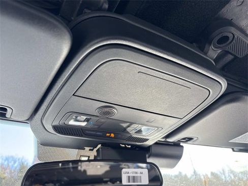 New 2025 Ford Bronco 4-Door image 30