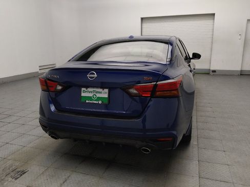 Used 2024 Nissan Altima 2.5 SR FWD image 7