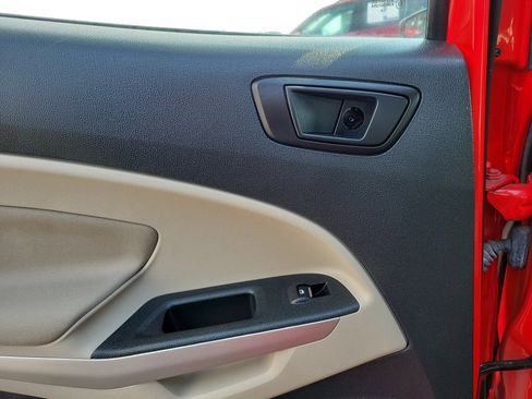 Used 2021 Ford EcoSport S FWD image 12