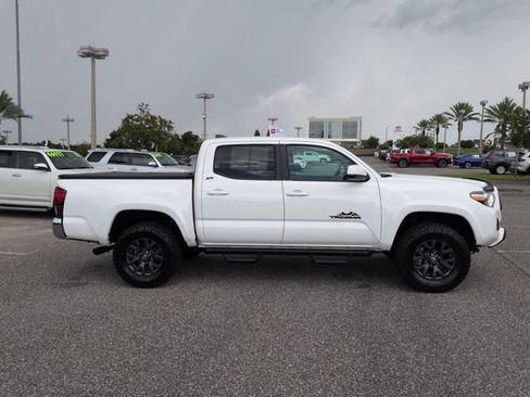 Certified 2023 Toyota Tacoma SR5 RWD image 3