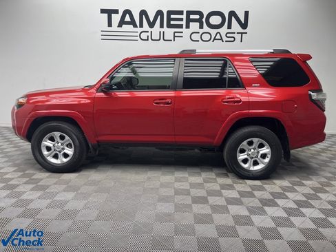 Used 2021 Toyota 4Runner SR5 image 6
