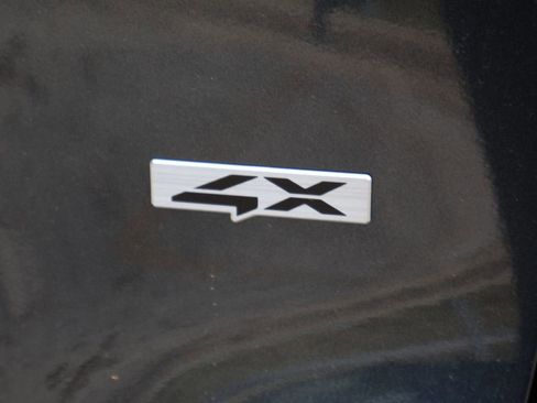 New 2026 Kia Seltos EX image 17