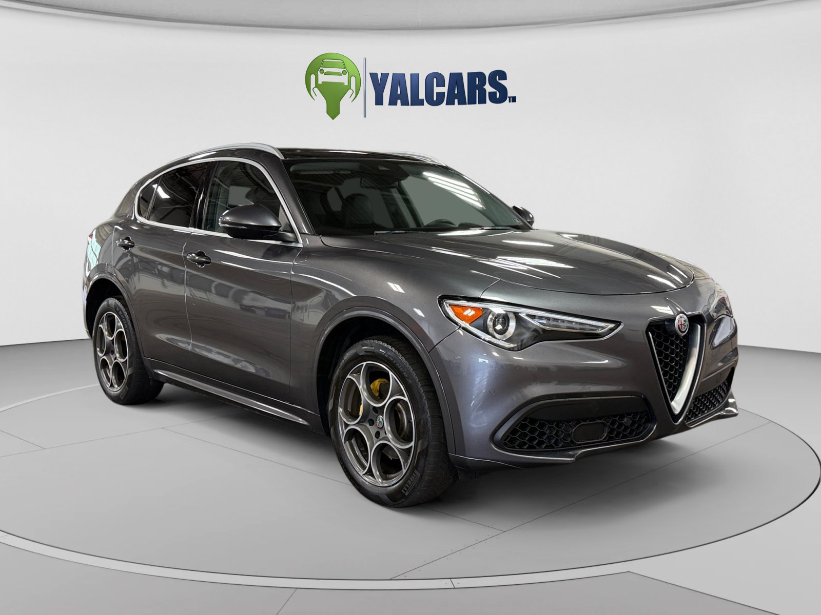 Used 2020 Alfa Romeo Stelvio Ti w/ Active Blind Spot Package AWD/4WD image 7