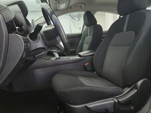 Used 2023 Nissan Sentra SV FWD image 11