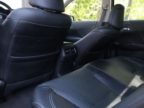 Used 2016 Honda Accord EX-L image 31