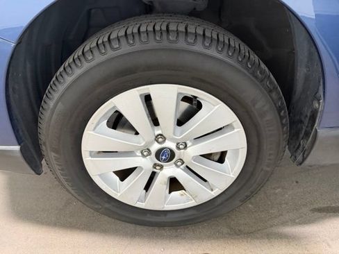Used 2019 Subaru Outback 2.5i AWD/4WD image 28