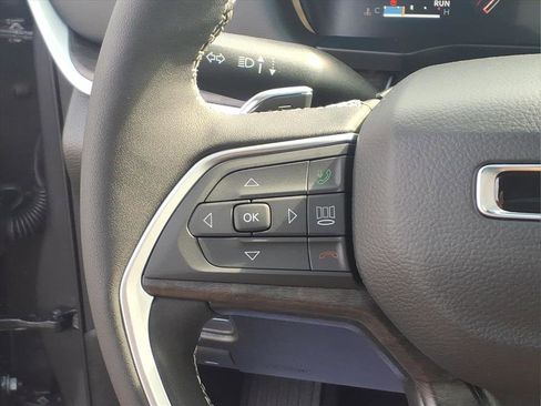 New 2026 Jeep Grand Cherokee Limited RWD image 14
