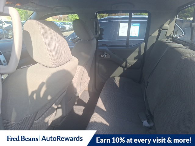 Used 2017 Nissan Frontier SV AWD/4WD image 6