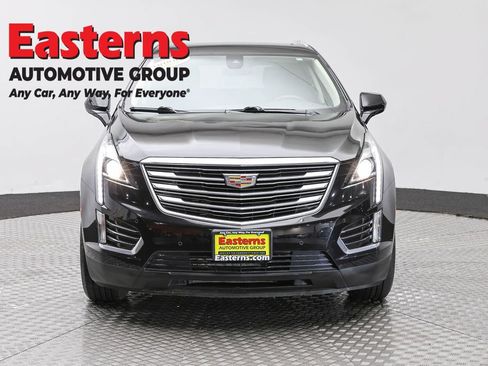 Used 2018 Cadillac XT5 Luxury w/ Driver Awareness Package AWD/4WD image 2