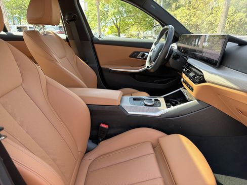 Used 2025 BMW 330i xDrive Sedan image 33