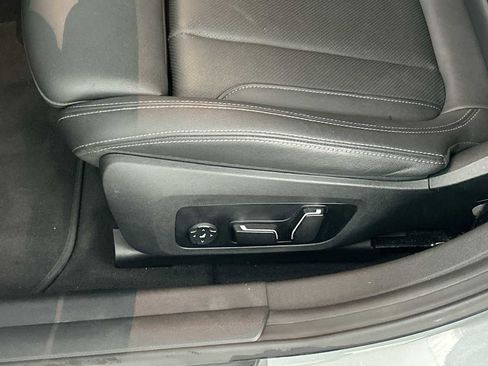 Certified 2025 BMW i4 eDrive40 image 14