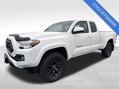 Used 2021 Toyota Tacoma SR5 image 3