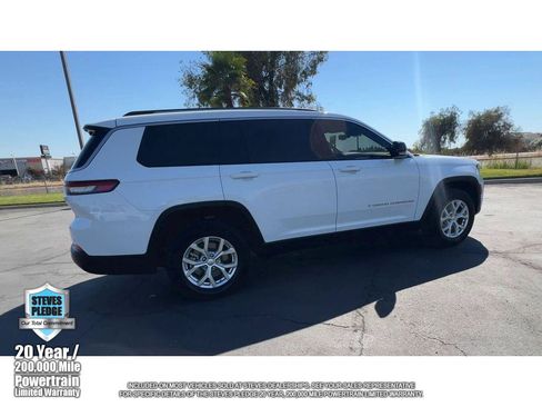 Used 2023 Jeep Grand Cherokee L Limited w/ Luxury Tech Group II RWD image 2