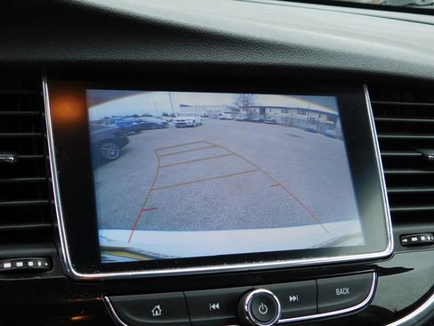 Used 2021 Buick Encore Preferred w/ Safety Package image 14