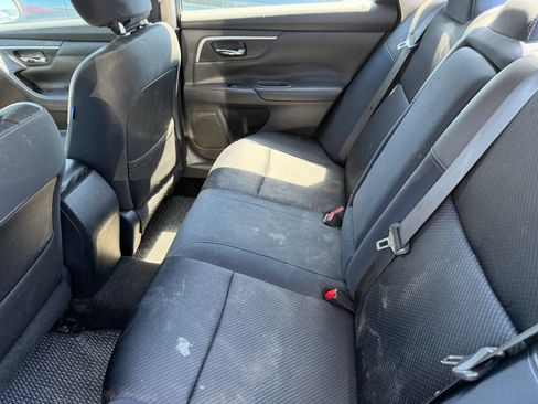 Used 2016 Nissan Altima 2.5 SR FWD image 5