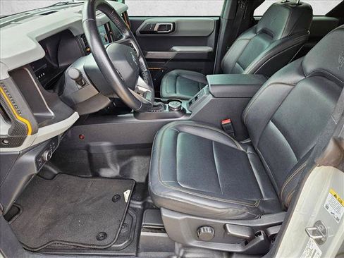 Used 2022 Ford Bronco Badlands AWD/4WD image 16