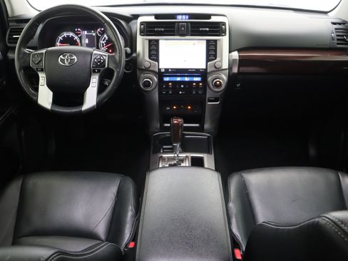 Used 2024 Toyota 4Runner Limited RWD image 33