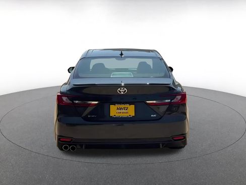 Used 2026 Toyota Camry SE FWD image 12