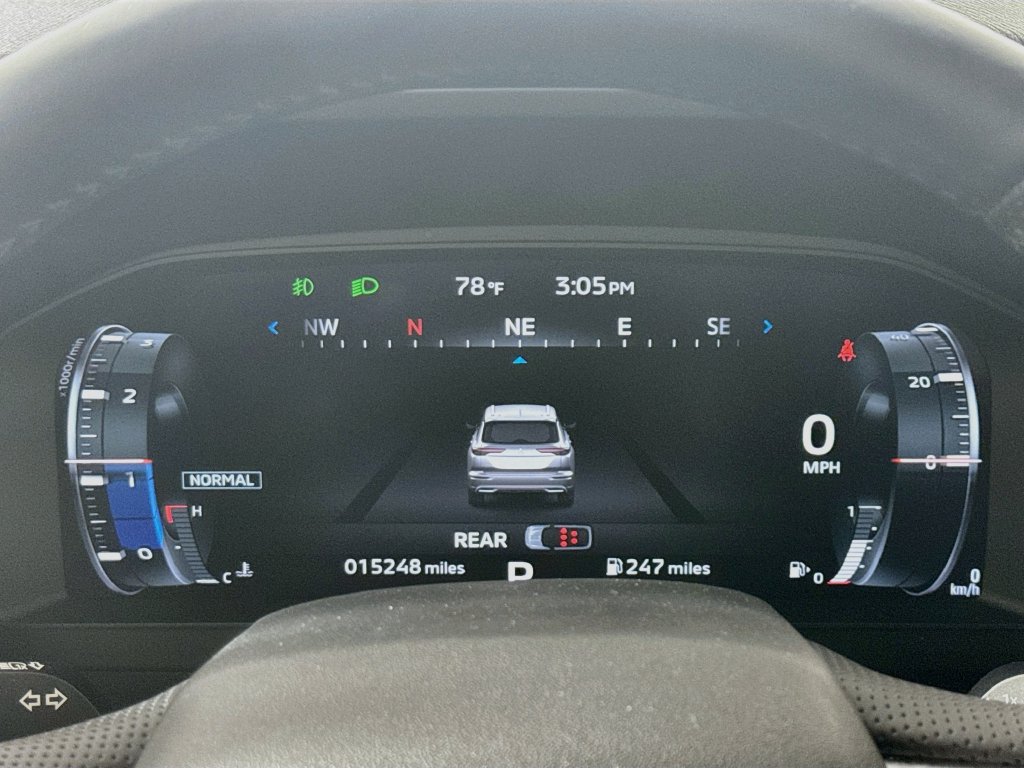 Used 2024 Mitsubishi Outlander SEL FWD image 13