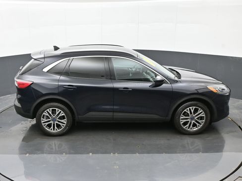 Used 2021 Ford Escape SEL image 37