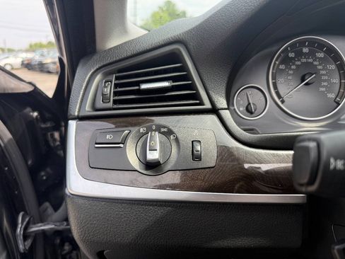 Used 2016 BMW 528i Sedan RWD image 17