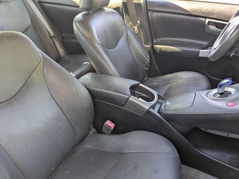 Used 2013 Toyota Prius Prime Plug-In Hybrid image 10