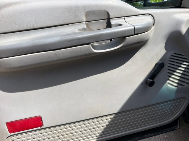 Used 1999 Ford F450 XL RWD image 12