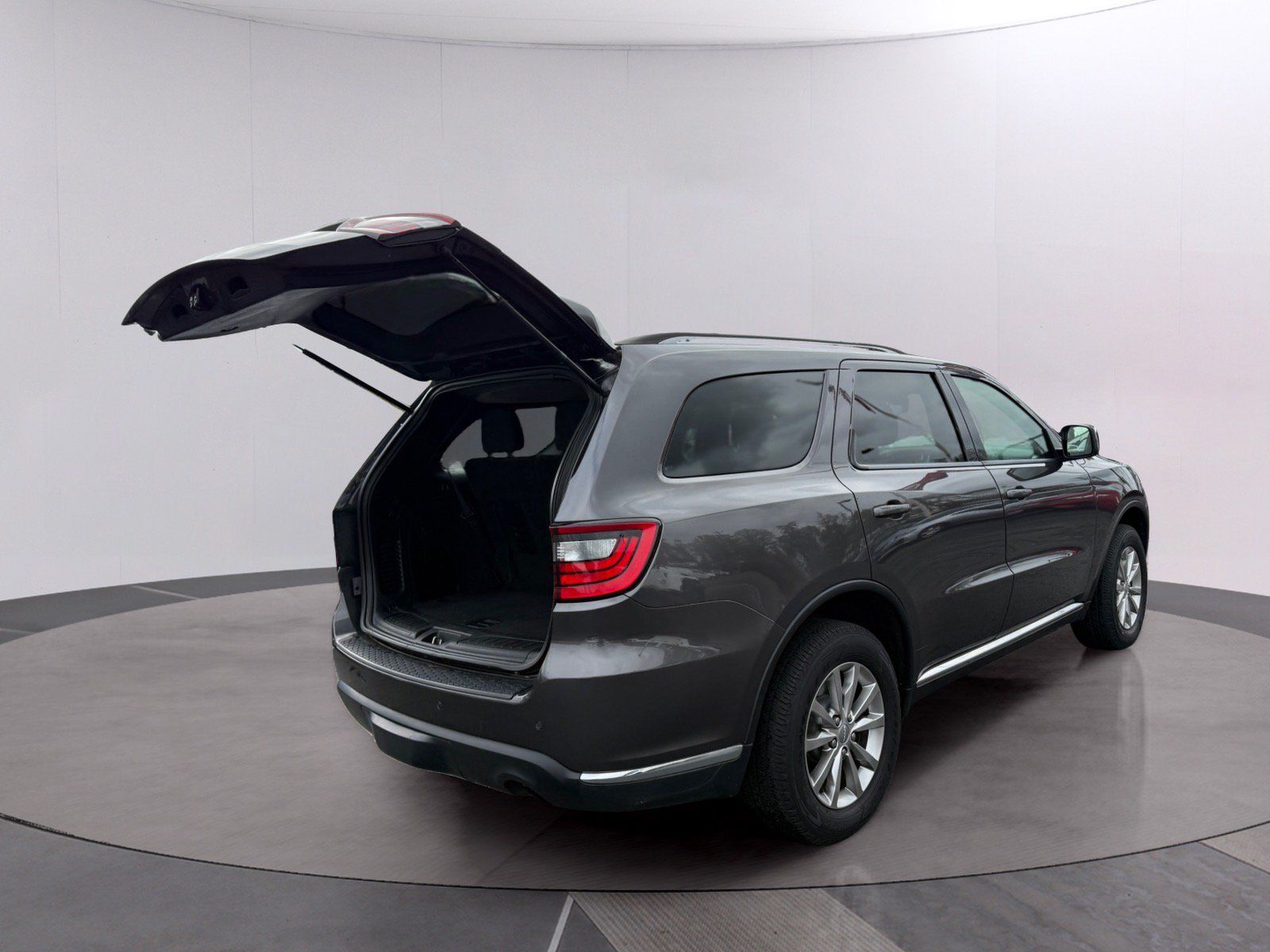 Used 2017 Dodge Durango SXT w/ Quick Order Package 23B AWD/4WD image 8