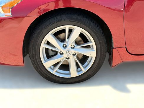 Used 2015 Nissan Altima 2.5 SL w/ Technology Package FWD image 12