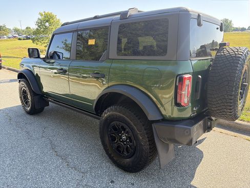 Used 2023 Ford Bronco Wildtrak AWD/4WD image 9