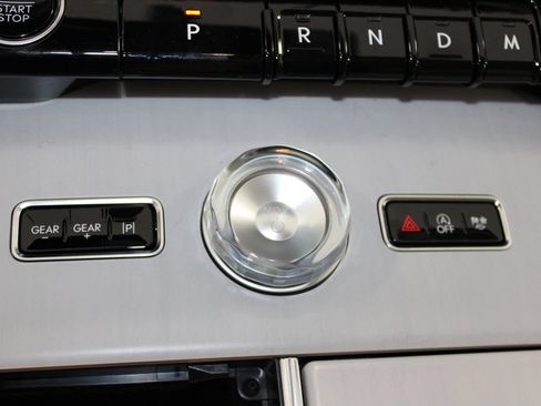 New 2026 Lincoln Navigator Premiere AWD/4WD image 46