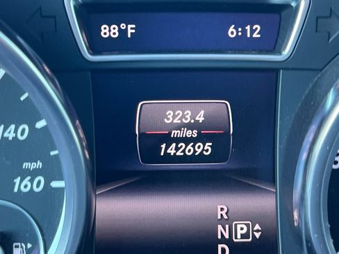 Used 2014 Mercedes-Benz ML 350 4MATIC image 3