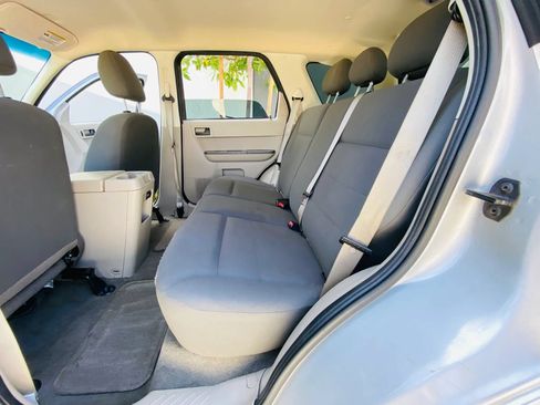 Used 2008 Ford Escape XLS FWD image 22